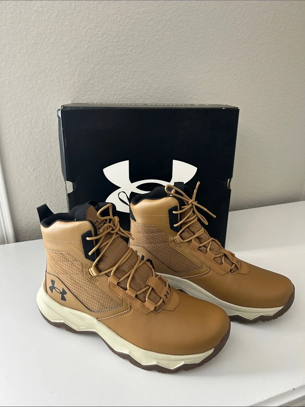 Under Armour take trails